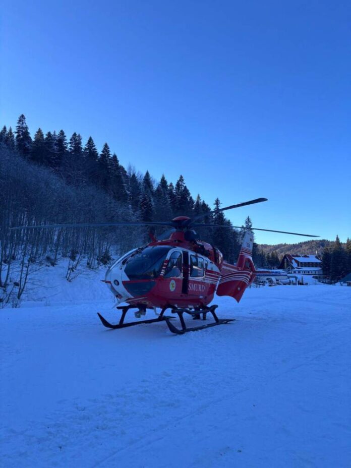UPDATE / Persoană căzută în râpă, în zona pârtiei Clăbucet