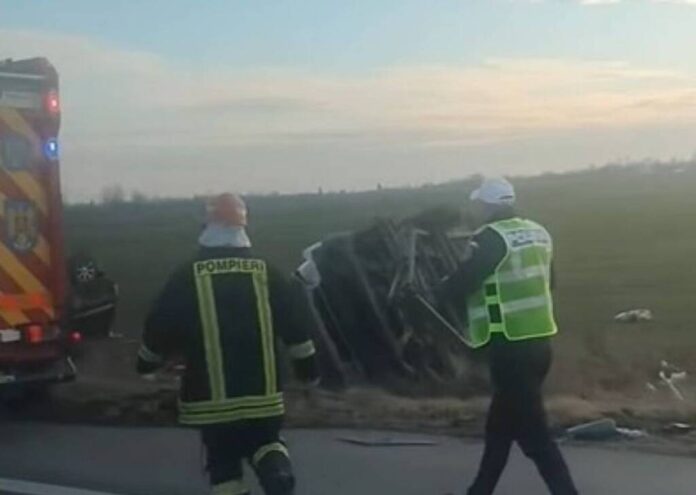Accident în lanț pe autostrada A1: Șapte mașini implicate și două persoane rănite