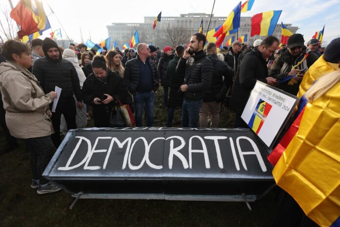 Protest împotriva anulării alegerilor: AUR estimează prezența a peste 50.000 de participanți