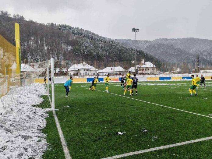 Se reia Liga 3! Kids Tâmpa Brașov–Tricolorul Breaza, primul meci al etapei a 16-a se joacă la Feldioara!