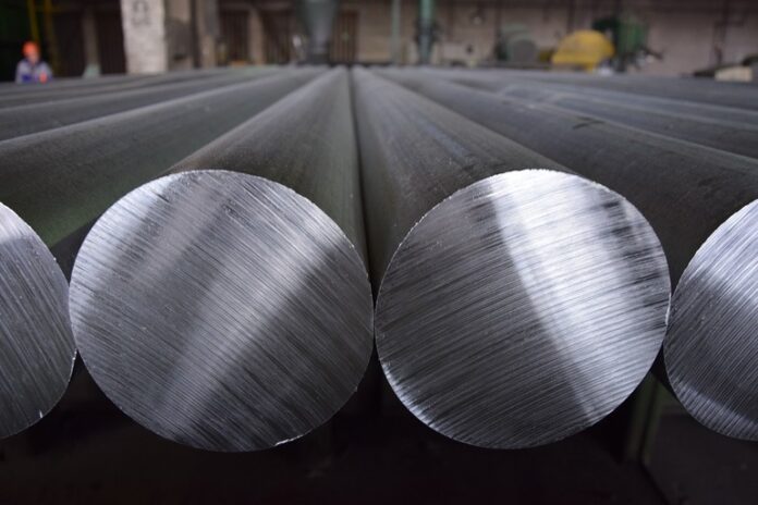 Trump ameninţă că produsele europene urmează să fie taxate curând cu 25%