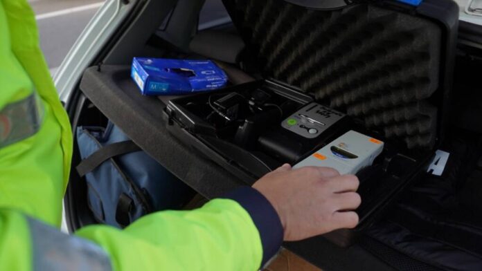 Un șofer băut, fără permis, conducea haotic prin Rupea. Un alt șofer, tot băut, nu a oprit, în Poiana Brașov, la semnalele polițiștilor. Șofer fără permis, depistat în Brașov