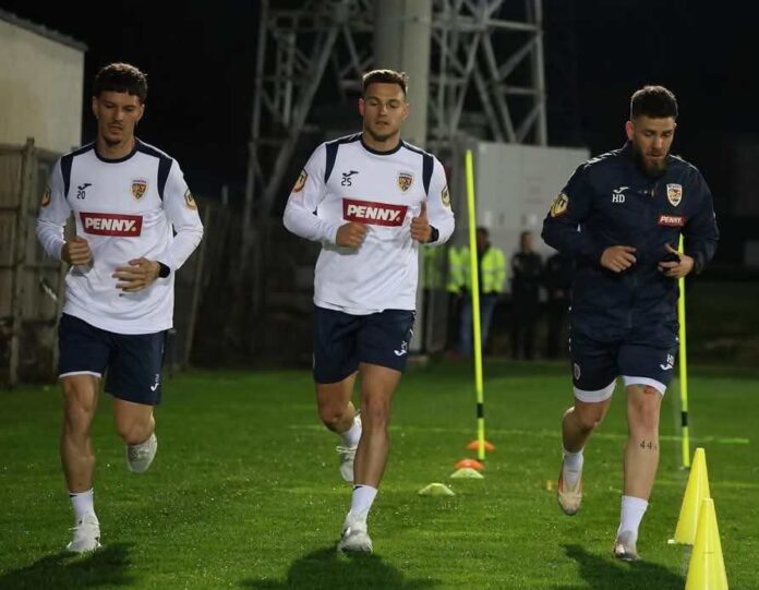 Brașoveanul Dennis Politic a debutat la echipa națională a României. Brașovul nu a mai avut un jucător în teren la prima reprezentativă de 11 ani!