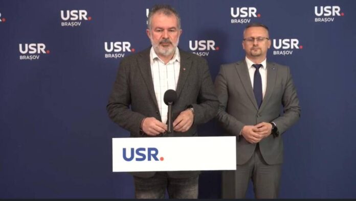 O nouă dovadă de dispreț la adresa democrației în Consiliul Județean Brașov: “dezbaterea” pe proiectul de buget, în aceeași zi cu votul pentru adoptarea acestuia