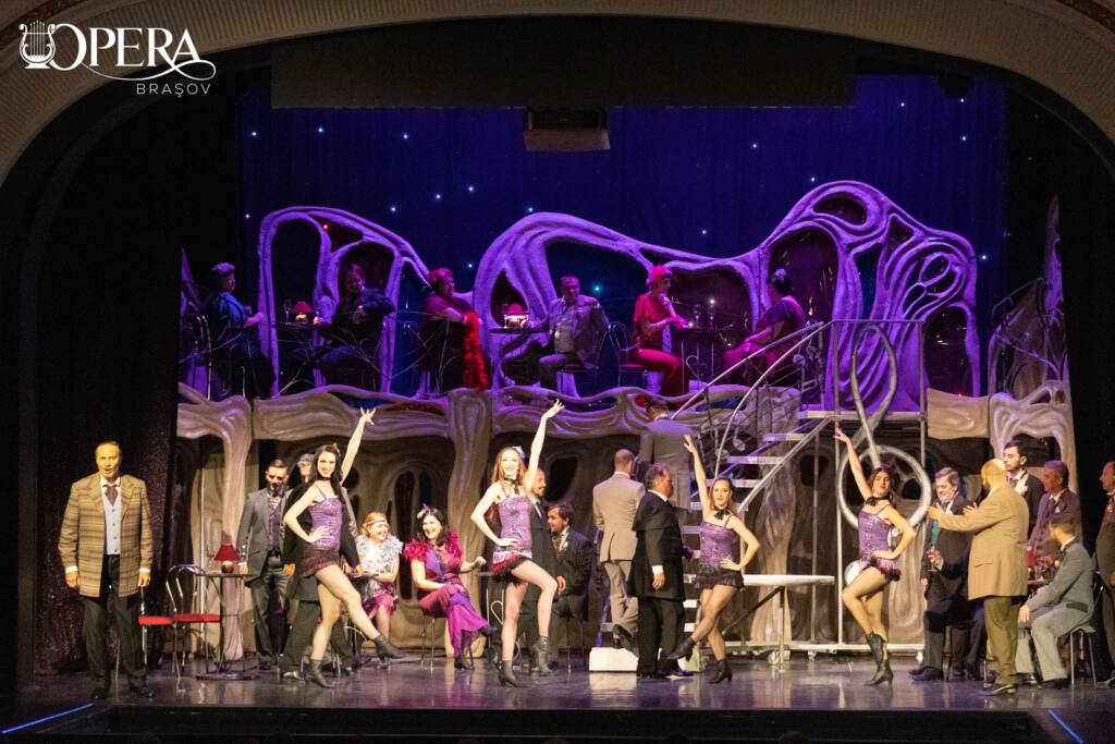 „Silvia”, una dintre cele mai celebre operete, pe scena Operei Brașov. Premiera mondială a avut loc la 17 noiembrie 1915, la Teatrul „Johann Strauss” din Viena