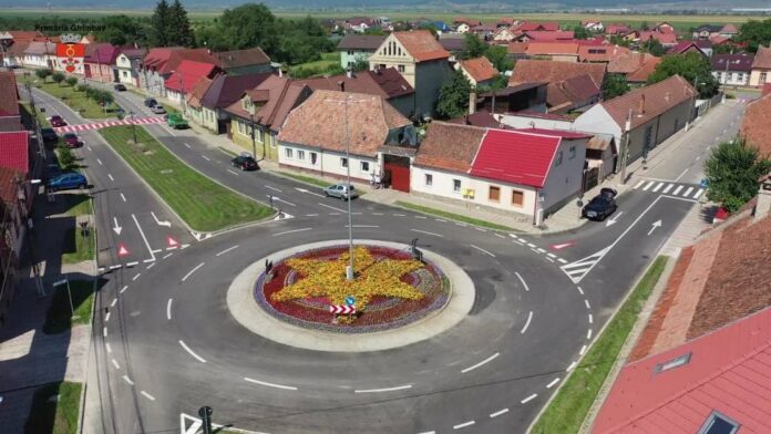 Depășește București și Cluj la PIB pe cap de locuitor: Cel mai dezvoltat oraș mic se află în județul Brașov