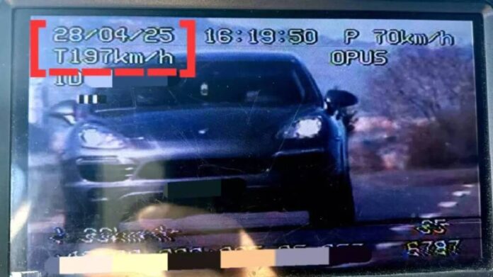 Șofer 197 km/h Brașov amendă permis reținut