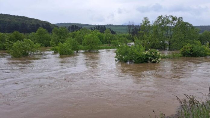 Cod Galben, Cod Portocaliu, Cod Roșu pentru mai multe bazine hidrografice din țară