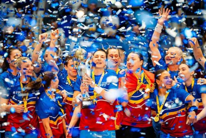 Emoții și lacrimi. Cristina Neagu și-a încheiat cariera într-un meci de gală cu Corona Brașov: 