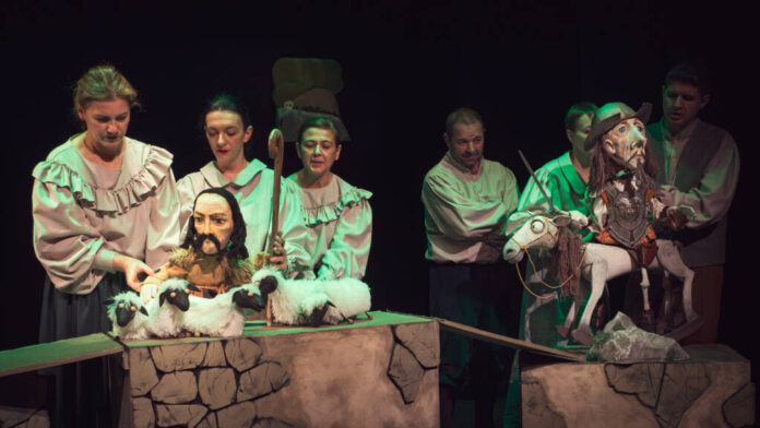Teatrul pentru Copii „Arlechino” Brașov prezintă două spectacole, în mai, la două festivaluri internaționale din țară