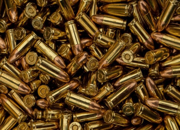 Inspectorii de muncă, în controale, în zona Brașov, în industria de armament