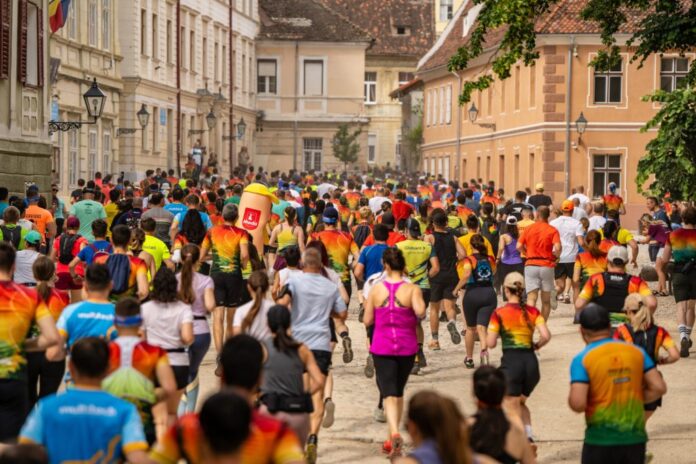 Restricții de circulație: 3.000 de alergători participă, în weekend, la Brașov Marathon