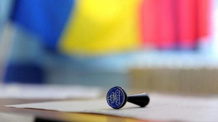 Exit-poll-urile: George Simion, Crin Antonescu și Nicușor Dan