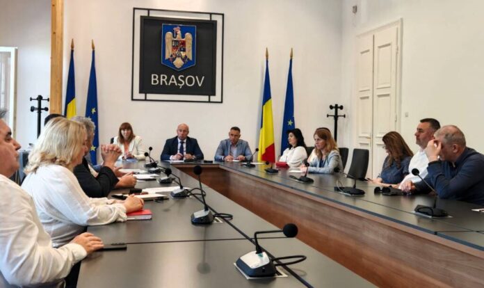 Angajații de la Fabrica de Pulberi Făgăraș și Tohan sunt nemulțumiți. Se cere urgent o întâlnire cu factorii de decizie