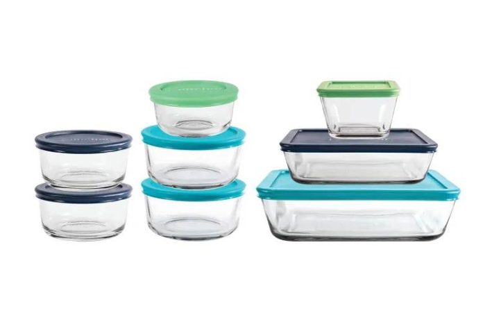 5 ustensile de plastic din bucătărie care nu ar trebui folosite