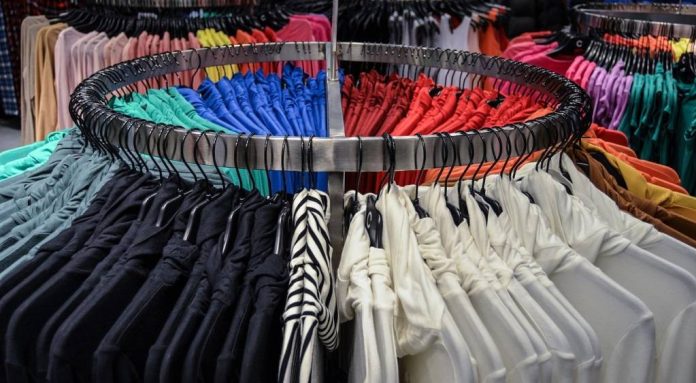 Compania care operează Kenvelo, Lee Cooper și Timeout, în insolvență