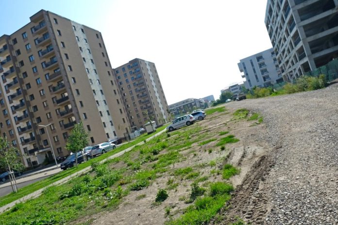 Mai mulți dezvoltatori imobiliari din zona nouă a cartierului Tractorul nu și-au respectat obligațiile