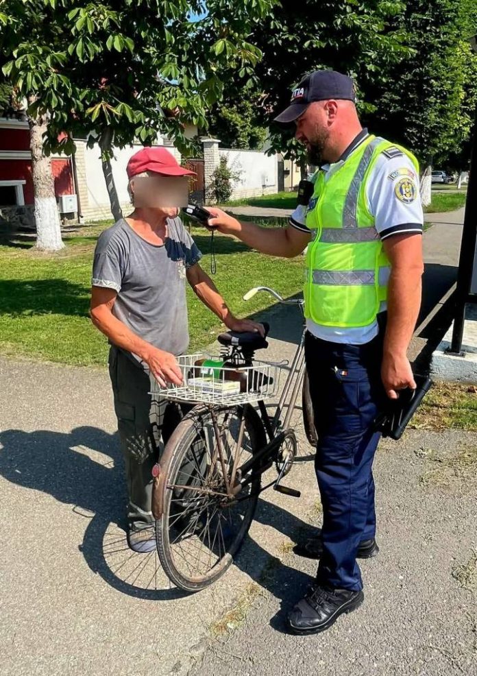 Polițiștii au depistat într-o zi zeci de pietoni și bicicliști care ar fi putut deveni victime ale unor accidente rutiere
