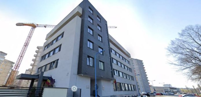 Parchetul de pe lângă Tribunalul Brașov își suspendă activitatea. De ce protestează astfel procurorii