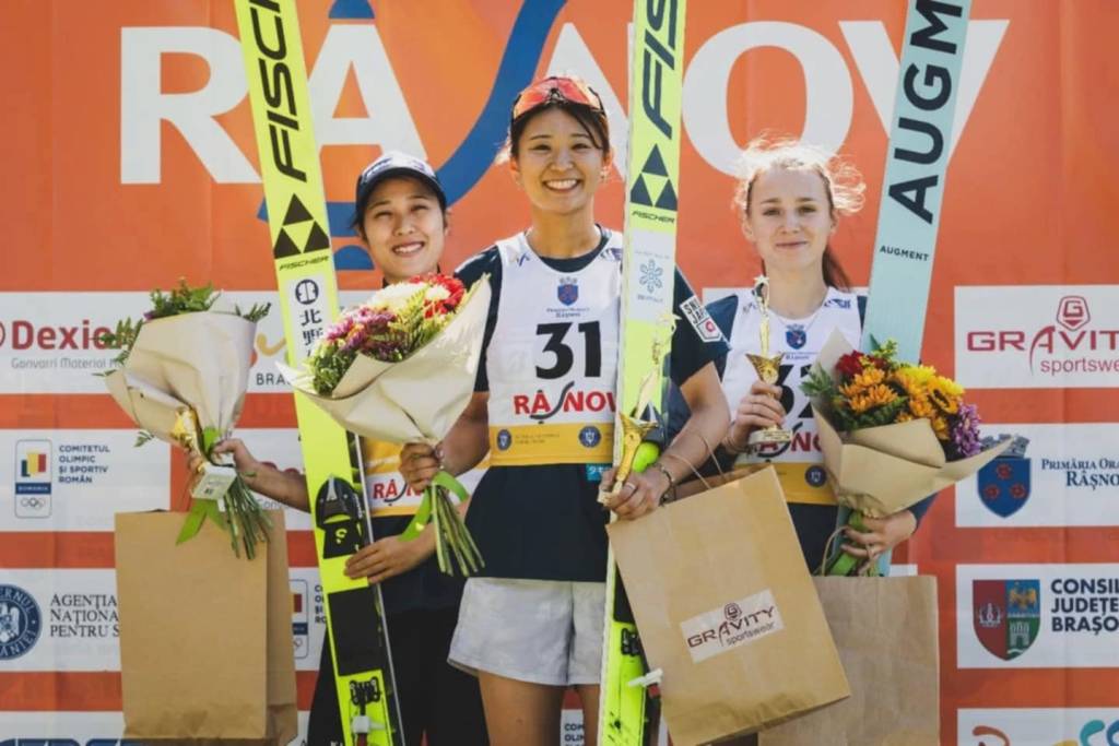 Grand Prix-ul de vară la sărituri cu schiurile 2025: Sakutaro Kobayashi şi Kurumi Ichinohe, victorioși  pe trambulina Valea Cărbunării din Râșnov 