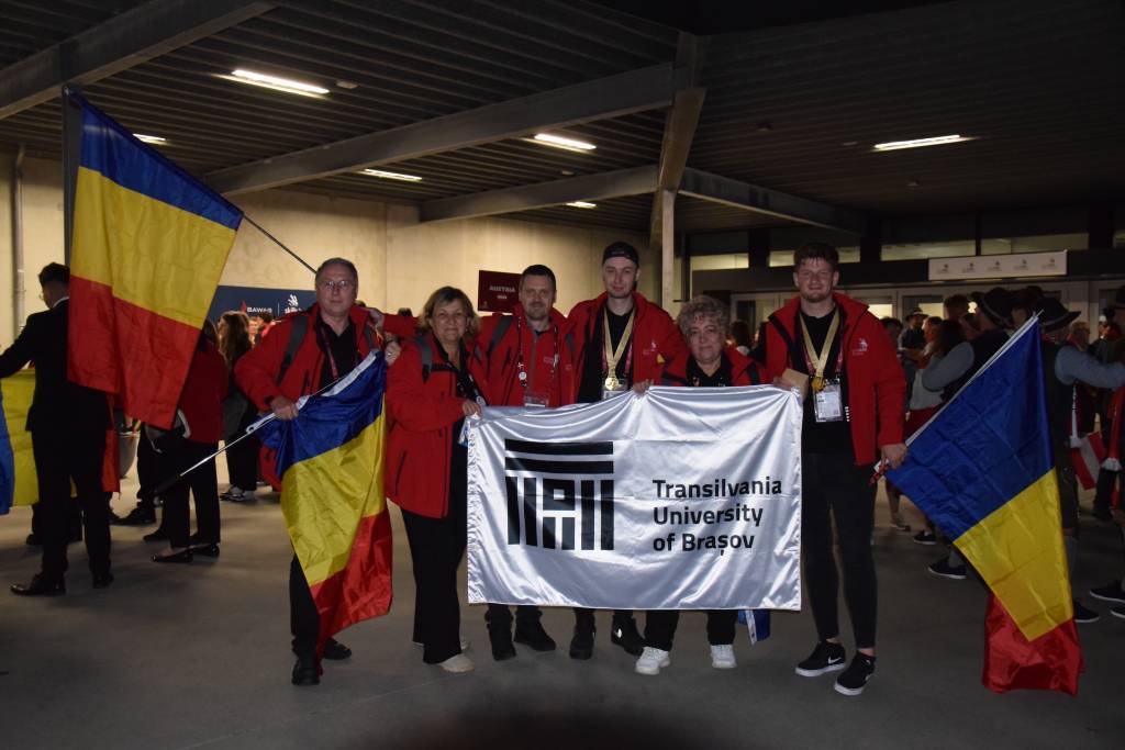 Medalii de excelență și Best of Nation Award pentru echipa Universității Transilvania din Brașov care a reprezentat România la secțiunea de mecatronică a Olimpiadei Internaționale EUROSKILLS 2025