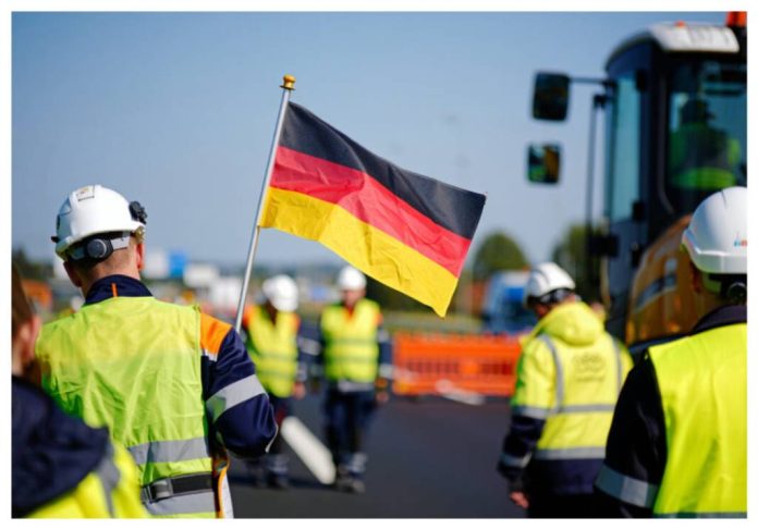 Germanii ar putea lucra 12 ore pe zi. Guvernul vrea să modifice Legea timpului de muncă 