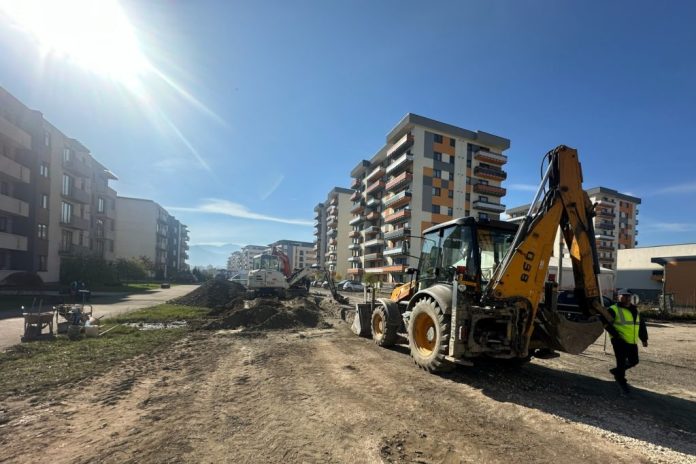 În Tractorul nou, sistem de canalizare pluvială independent