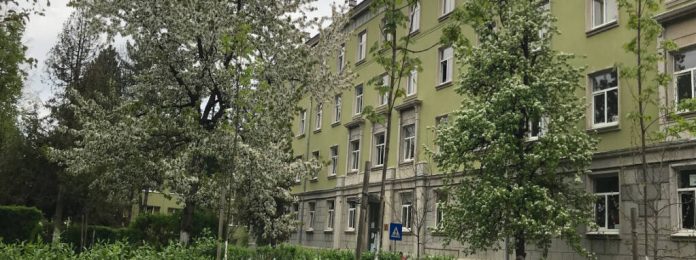Nemulțumiri în rândul studenților din Memo după restricțiile la apă caldă și căldură