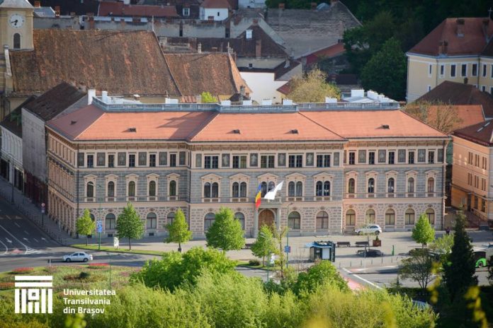 Miercuri, studenții Universității Transilvania protestează