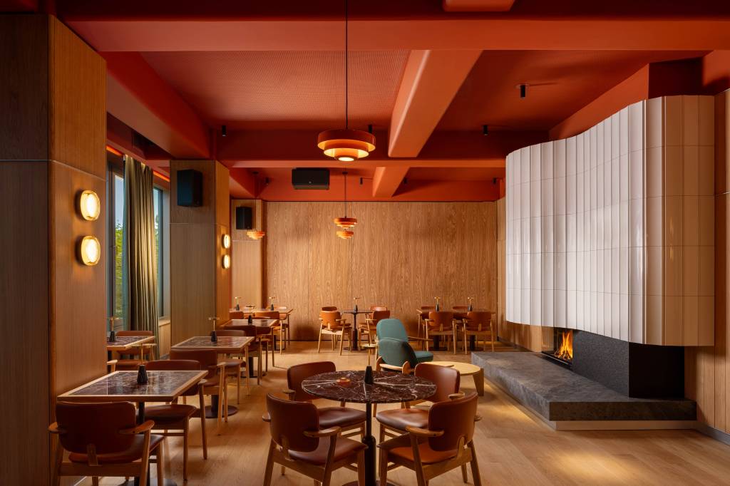Telecabina Tâmpa și Restaurantul Panoramic se redeschid duminică, 19 octombrie