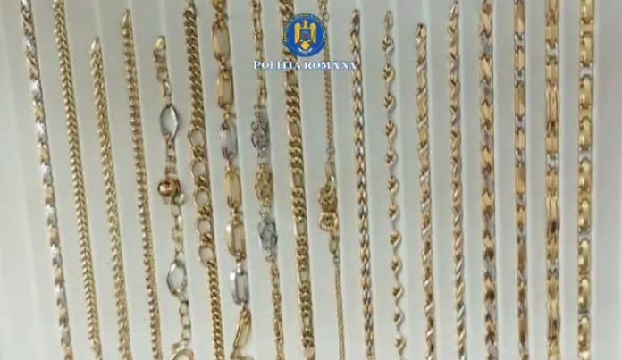 Percheziții la persoane care se ocupau cu contrabandă de bijuterii și metale prețioase, în județele Brașov, Covasna, Dâmbovița