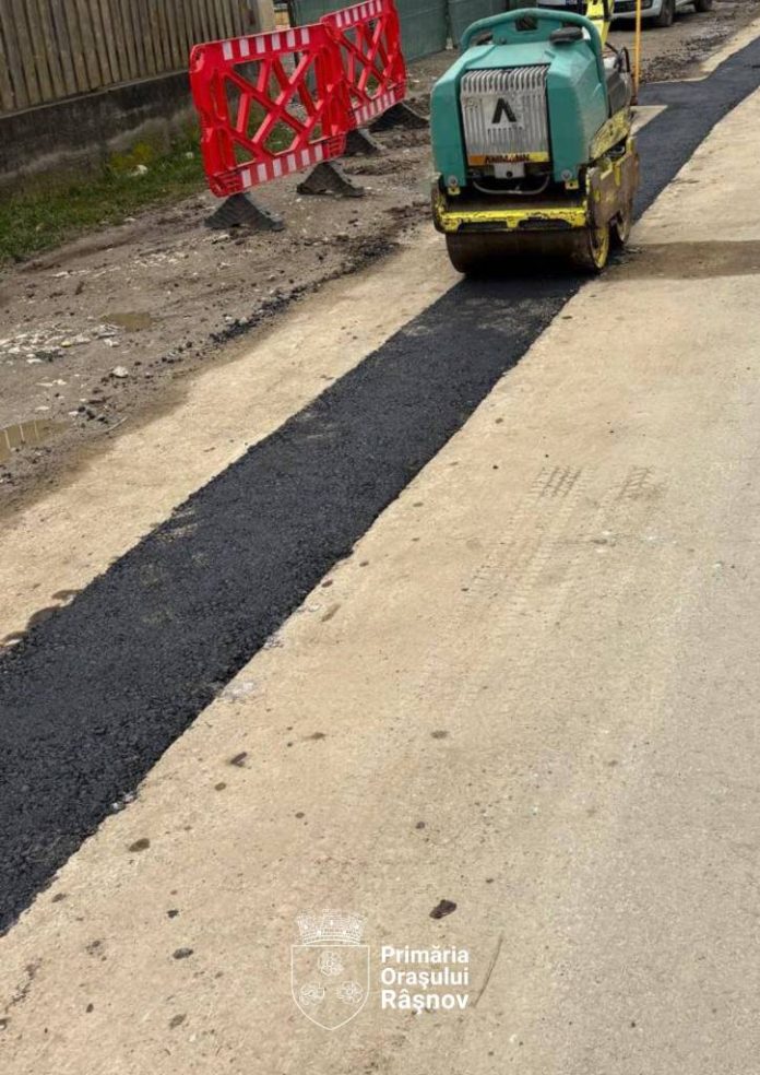 Lucrări de întreținere și reparații la străzile din Râșnov