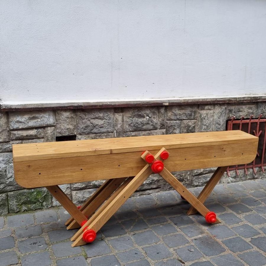 ,,Orașul ca o sală de clasă”: Mobilier urban realizat de elevi, în jurul Cetățuii Brașovului