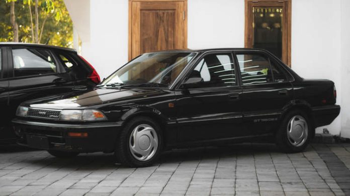 Bărbat înscenează furtul propriei mașini pentru a evita mersul la cumpărături cu soția