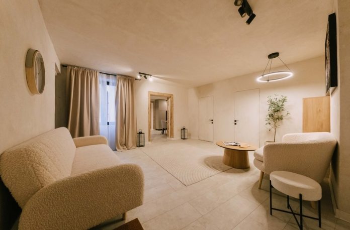 Prima tranzacție în criptomonede pentru o proprietate din România: Un apartament din centrul istoric al Brașovului, cumpărat prin criptomonede