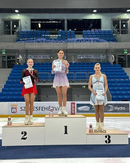 Julia Sauter și restul. Sportiva Coronei Brașov a câștigat al 10-lea titlu de campioană națională la patinaj artistic