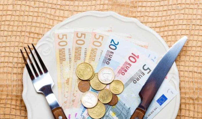 TVA rămâne la nivelul de 11% pentru HORECA 