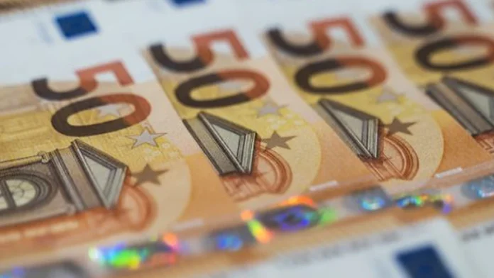 Comisia Europeană nu va propune suspendarea fondurilor UE pentru România, ca o recunoaștere a măsurilor fiscale luate de guvernul Bolojan  