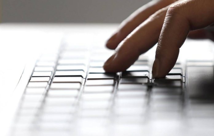 Avertizare: Online, circulă un document fals care ar aparține Băncii Naționale a României