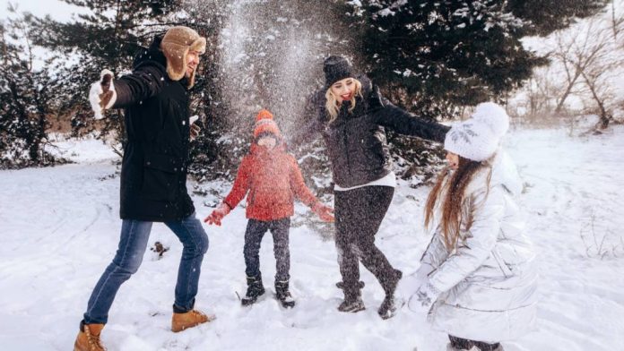 Elevii brașoveni vor avea o săptămână de vacanţă între 16-22 februarie