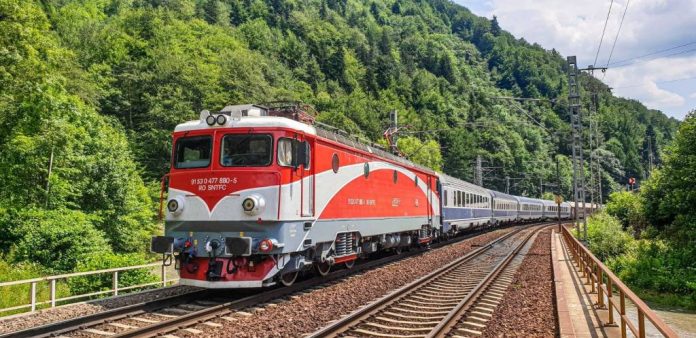 Modificări la trenurile Brașov – Iași și Iași – Brașov din cauza unor lucrări la calea ferată