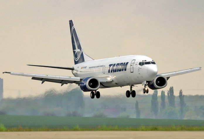 Aproape 300 de români, repatriați din Cairo cu două avioane TAROM, pe fondul conflictului din Orientul Mijlociu