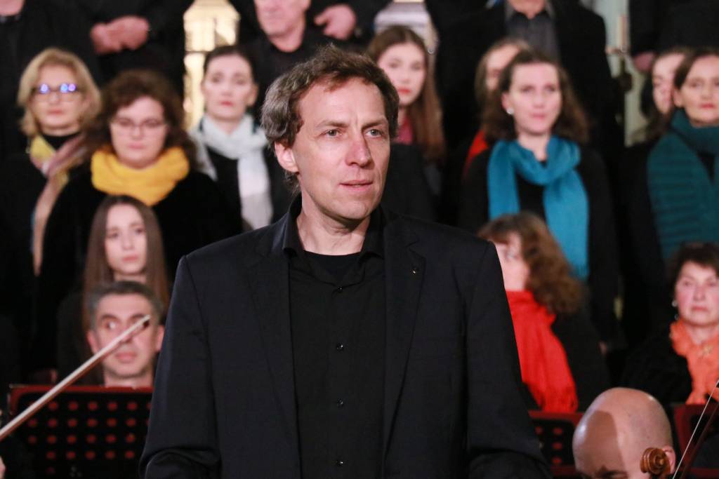 Poza pentru articolul În pragul Săptămânii Mari, seri de muzică și reflecție la Filarmonica Brașov