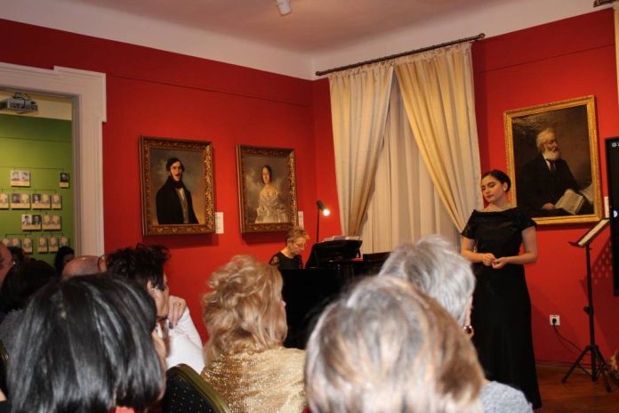 Recital de muzică sacră și operă, la Muzeul „Casa Mureșenilor” Brașov