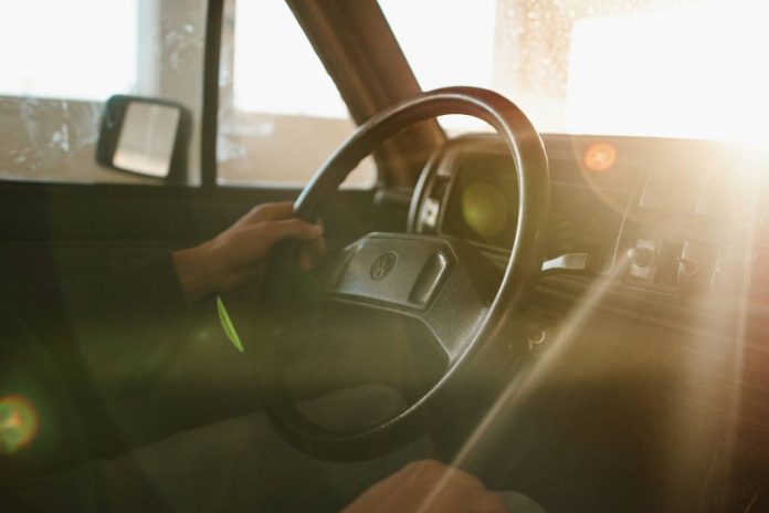 Trafic fără drumuri blocate în România, vineri dimineața. Vizibilitate redusă din cauza ceții în mai multe județe