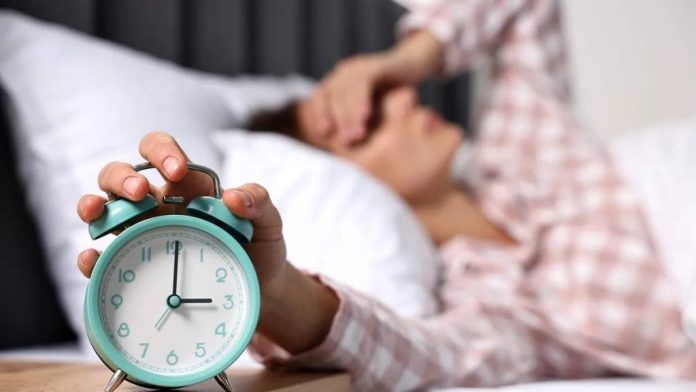 E BINE DE ȘTIUT: 7 efecte negative pe care le poate avea trecerea la ora de vară