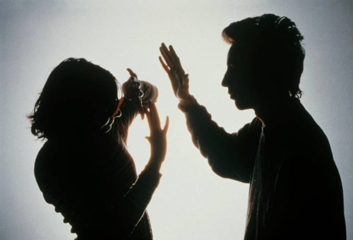 Campania „Scuzele nu schimbă realitatea”, semnal de alarmă privind violența domestică