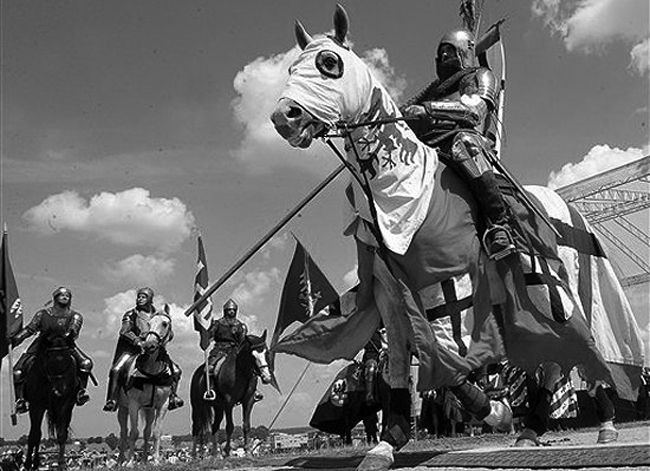 Au venit acum 815 ani: Cei 7 cavaleri ai Țării Bârsei