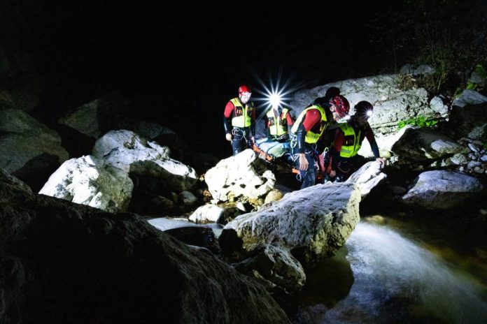 15 persoane au fost salvate de salvamontiști în ultimele 24 de ore
