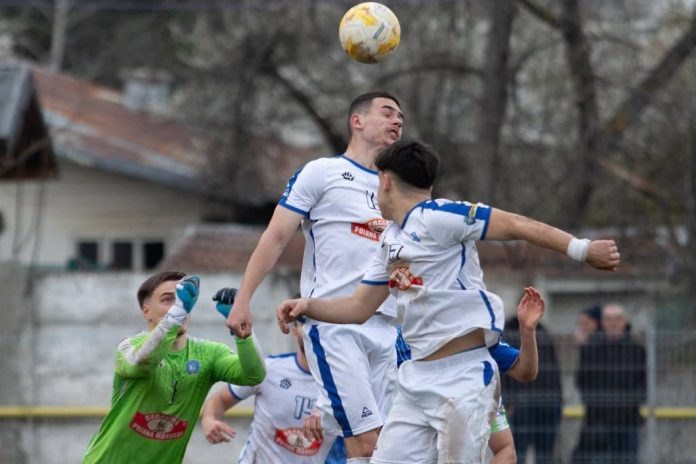 Liga 3, etapa 3 din play-out | Luptă strânsă pentru evitarea retrogradării. CSM Săcele, duel cu Voința Crevedia. Kids Tâmpa Brașov joacă la Buftea cu Progresul Mogoșoaia